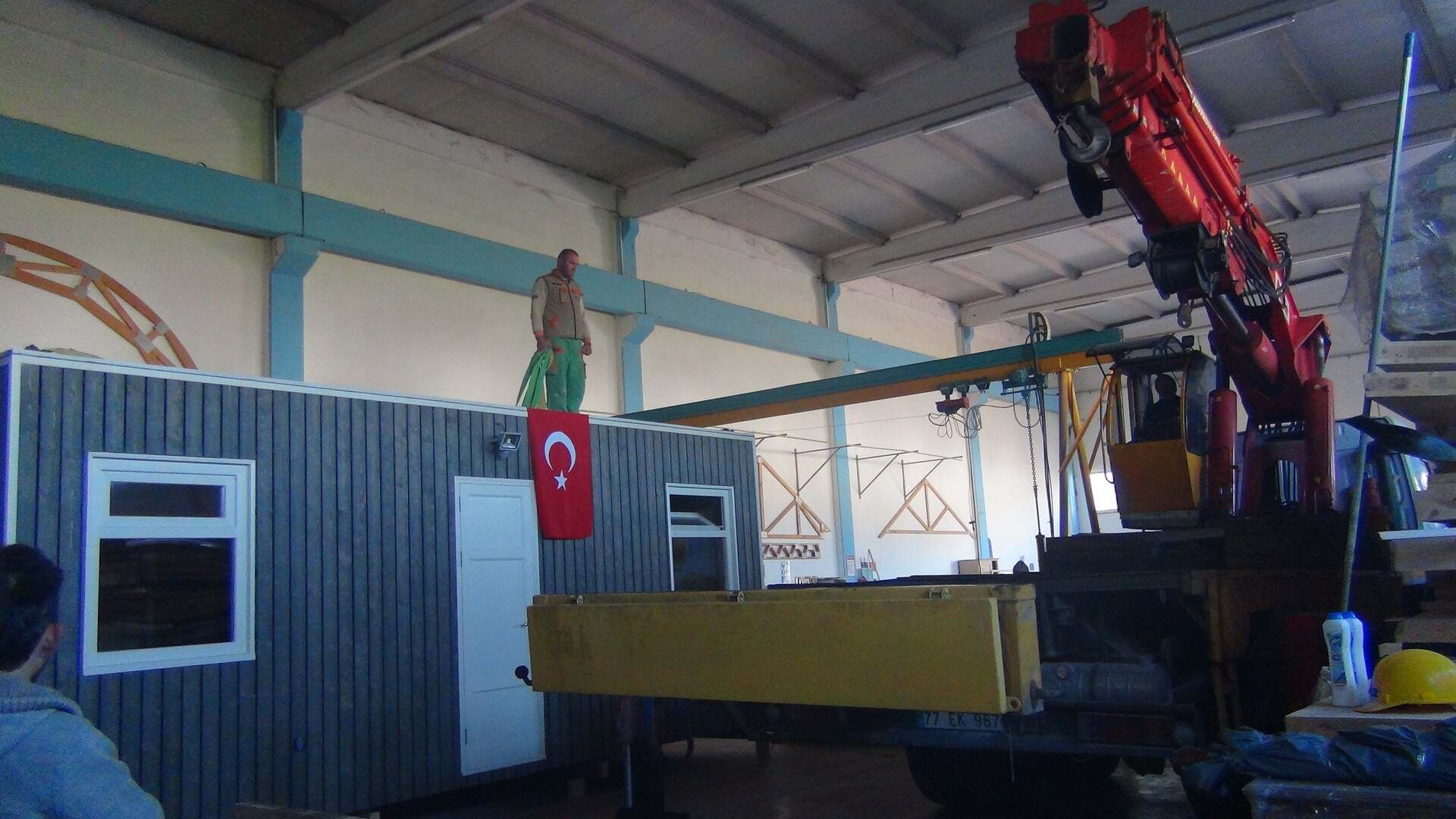 AHŞAP KONTEYNER