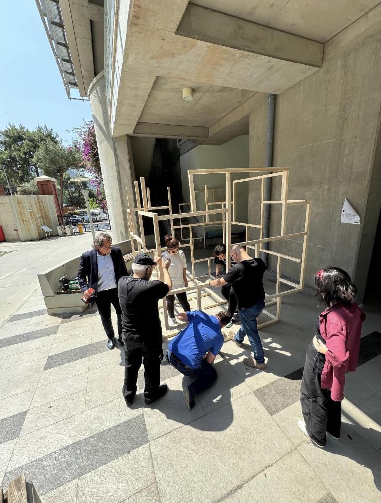 İzmir Ekonomi Üniversitesi Mimarlık Fakültesi Ahşap Strüktür Workshop