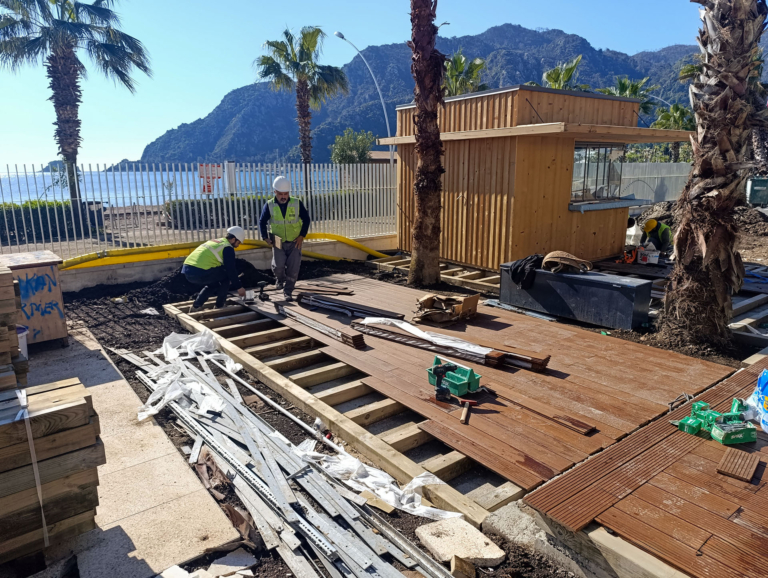 İş Bankası Marmaris Eğitim ve Dinlenme Tesisi - Bambudeck Zemin Döşemesi
