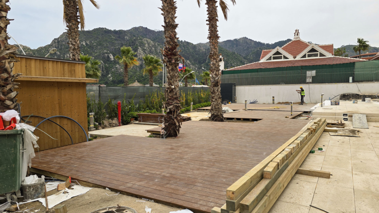 İş Bankası Marmaris Eğitim ve Dinlenme Tesisi - Bambudeck Zemin Döşemesi