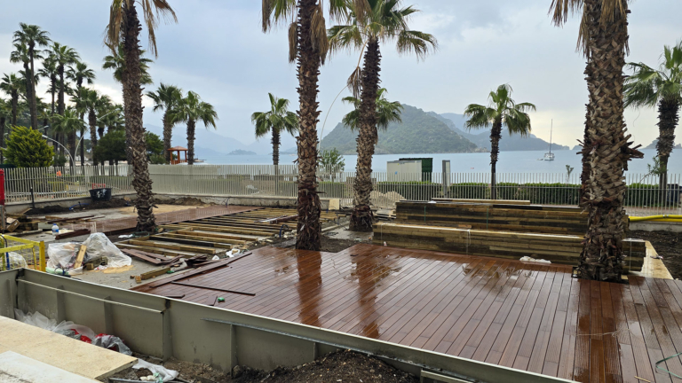 İş Bankası Marmaris Eğitim ve Dinlenme Tesisi - Bambudeck Zemin Döşemesi