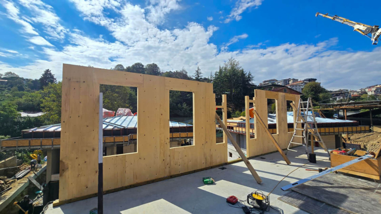 Tarabya Tarihi Eser CLT Yapı