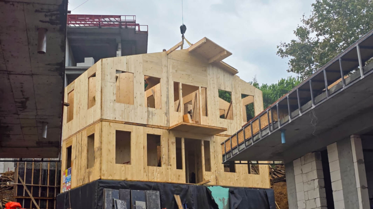 Tarabya Tarihi Eser CLT Yapı