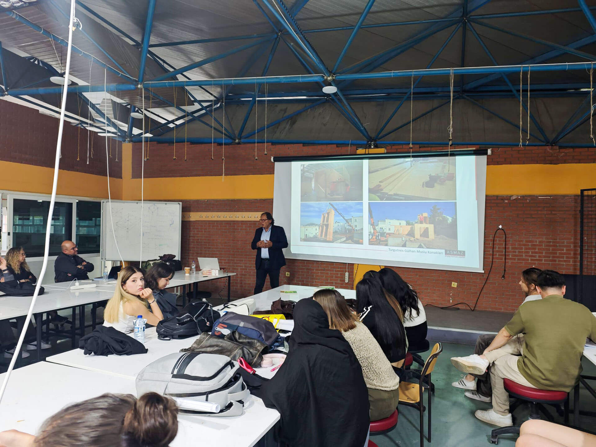 Muğla Sıtkı Koçman Üniversitesi (MSKÜ) Mimarlık Fakültesi Sunumu