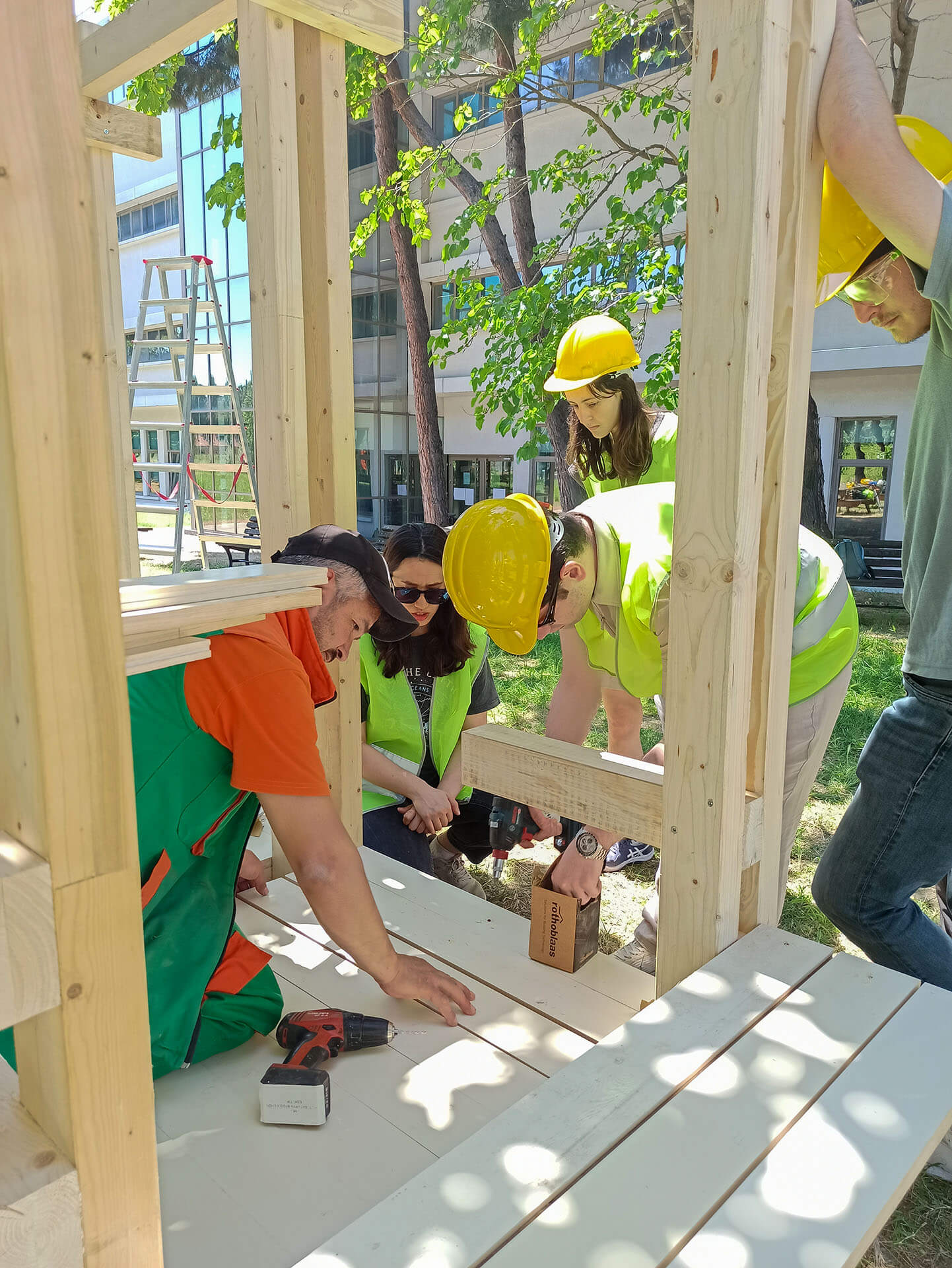 Marmara Üniversitesi Design+Build 1/1 Timber Workshop