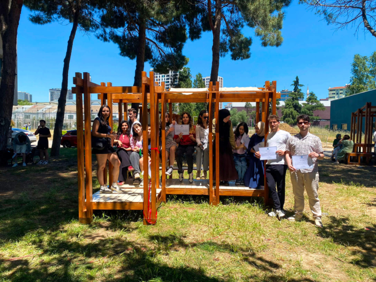 Marmara Üniversitesi Design+Build 1/1 Timber Workshop