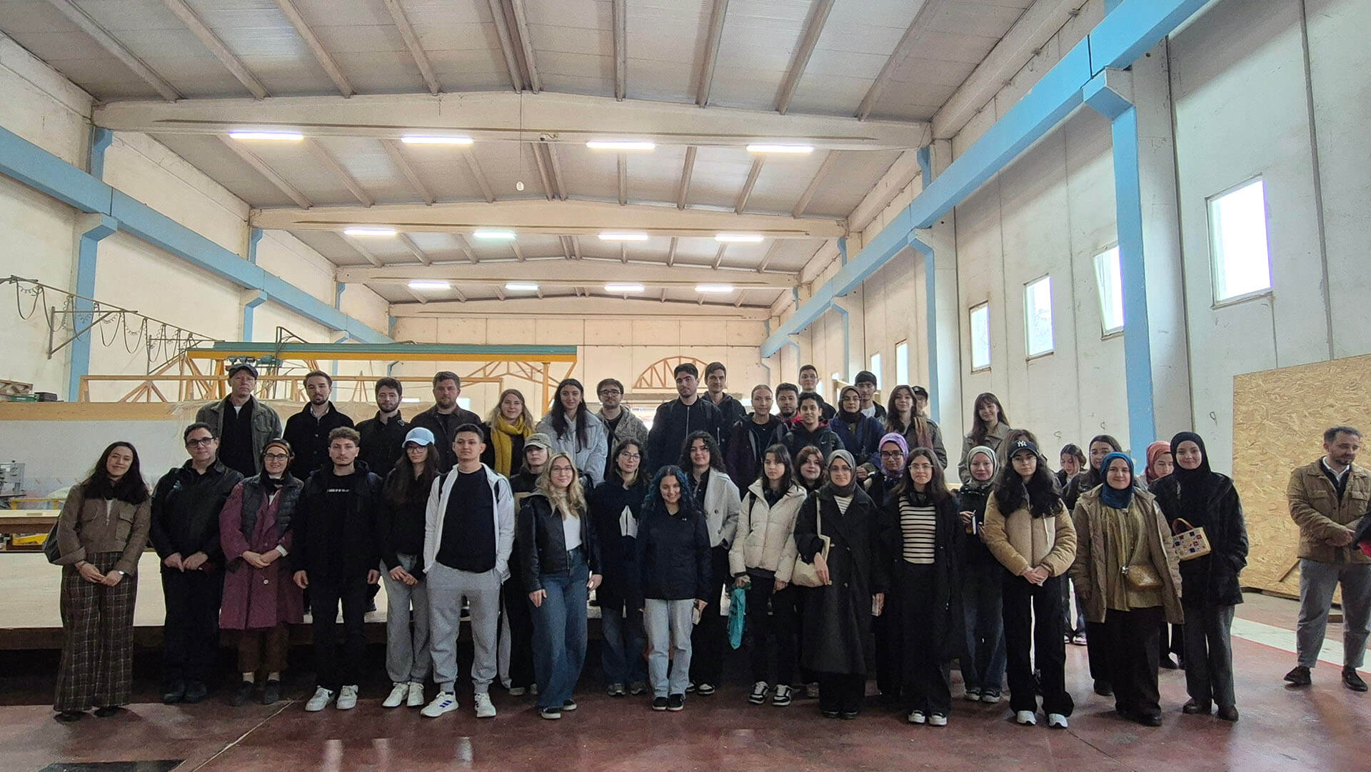 Marmara Üniversitesi Design+Build 1/1 Timber Workshop