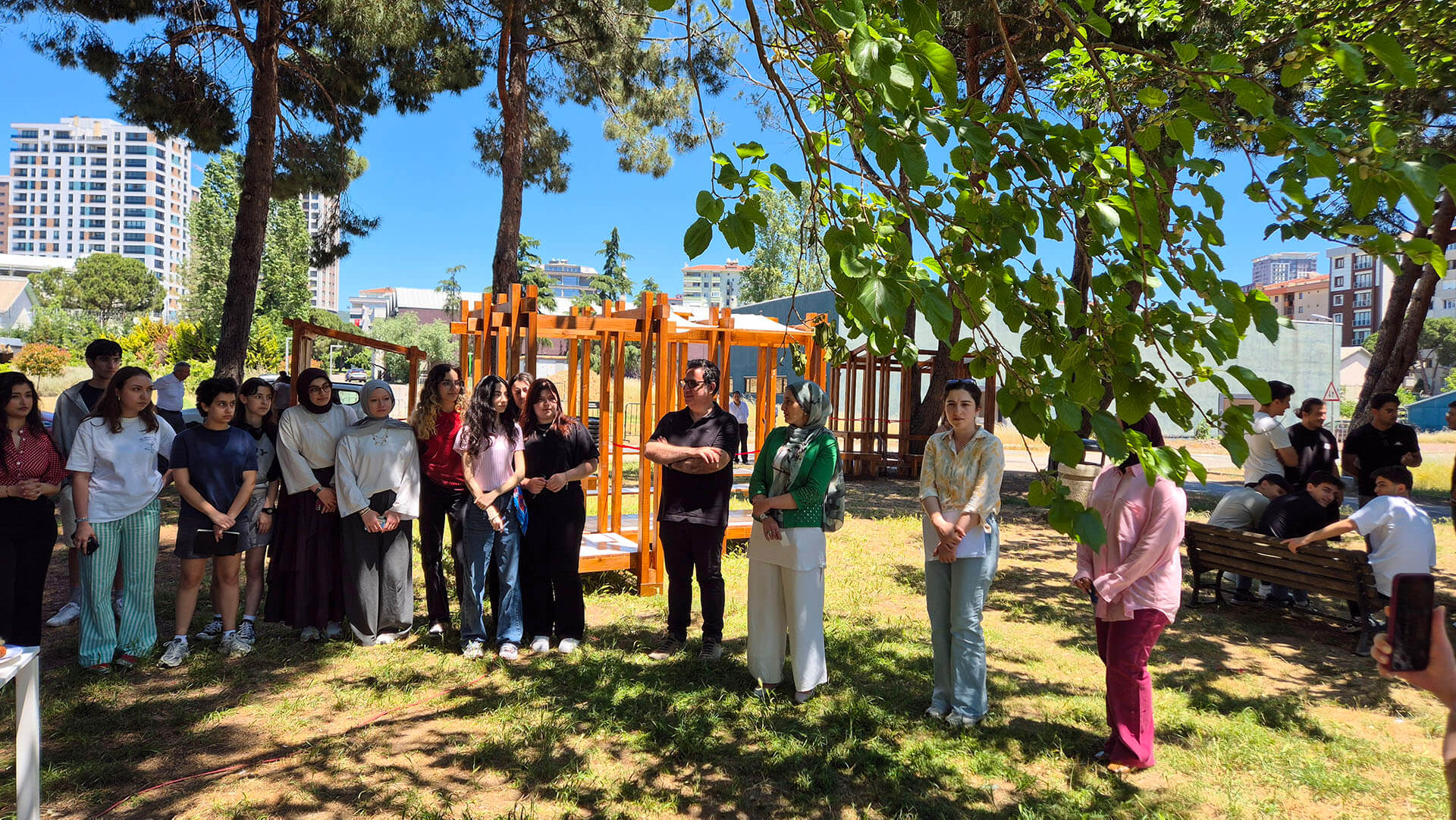 Marmara Üniversitesi Design+Build 1/1 Timber Workshop
