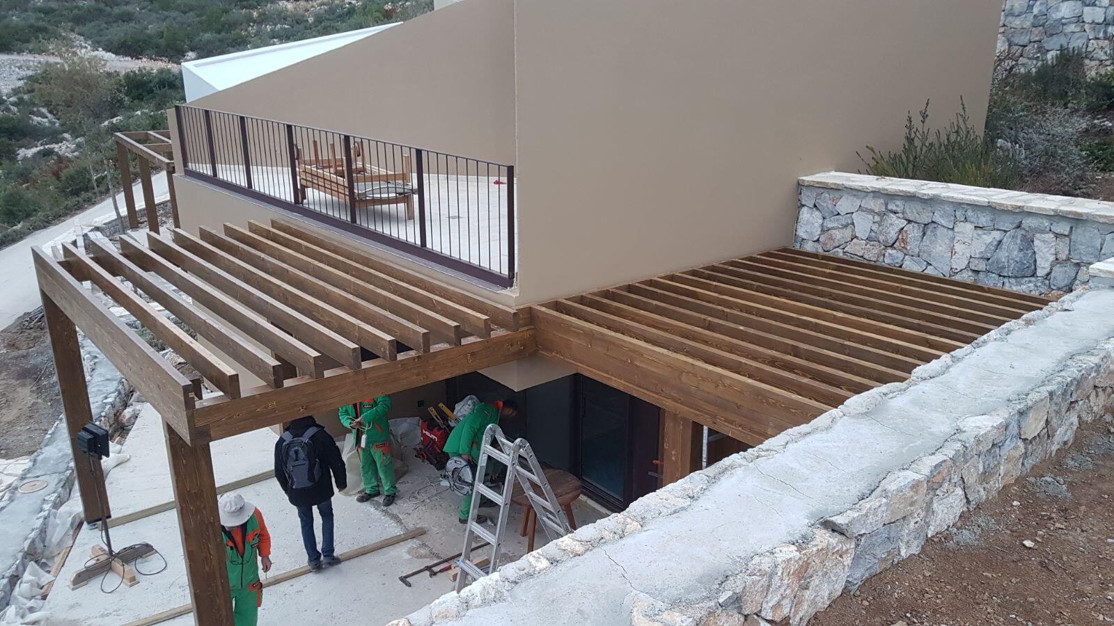 Hotel Resort'ün Ahşap Pergolata ve Deck Uygulamaları Bodrum