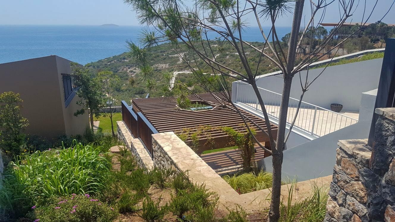 Hotel Resort'ün Ahşap Pergolata ve Deck Uygulamaları Bodrum