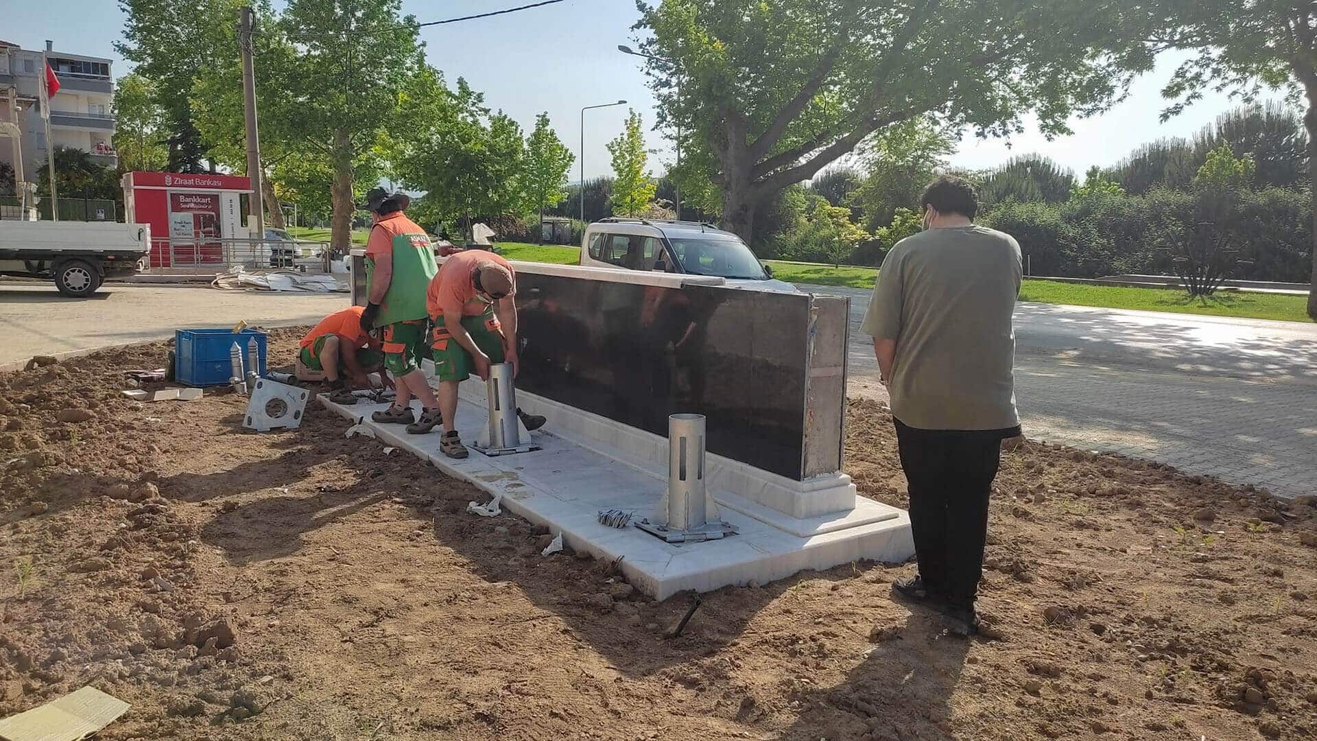 Ahşap Bayrak Direkleri Yalova Ticaret ve Sanayi Odası