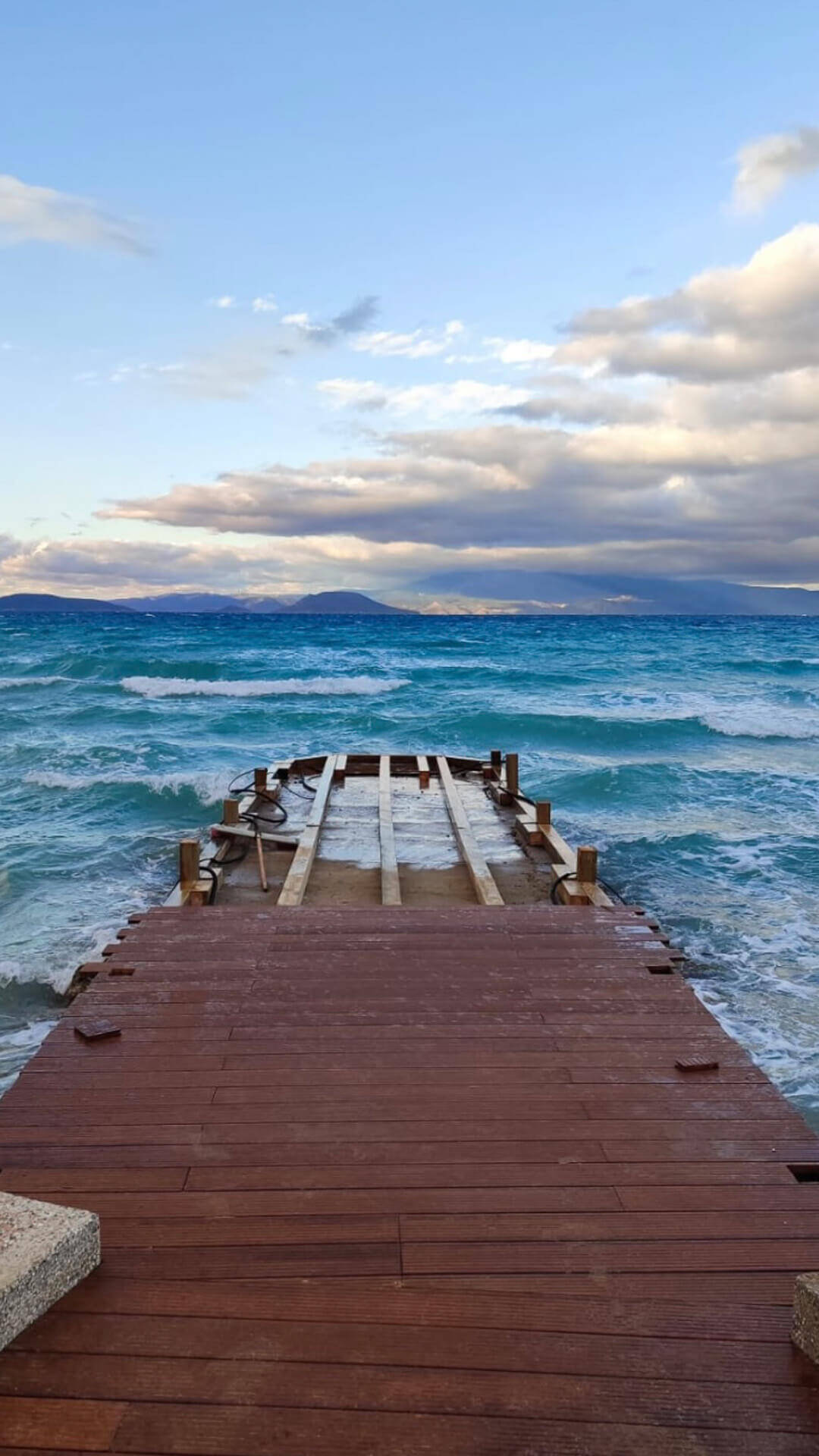 İzmir Çeşme İş Bankası Dinlenme Tesisleri Bambudeck Uygulaması