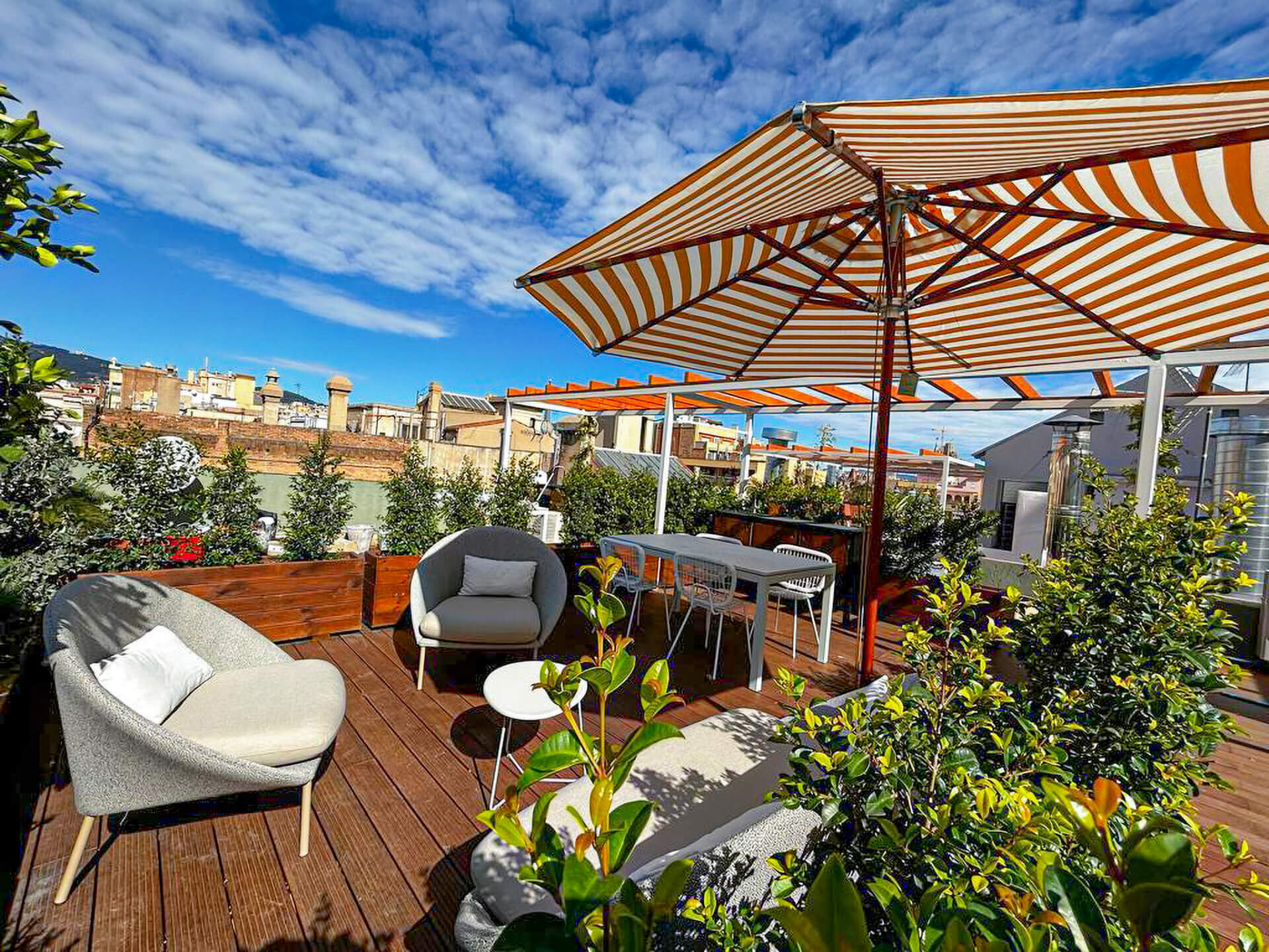 Barselona Teras – Pergola ve Bambudeck Projesi