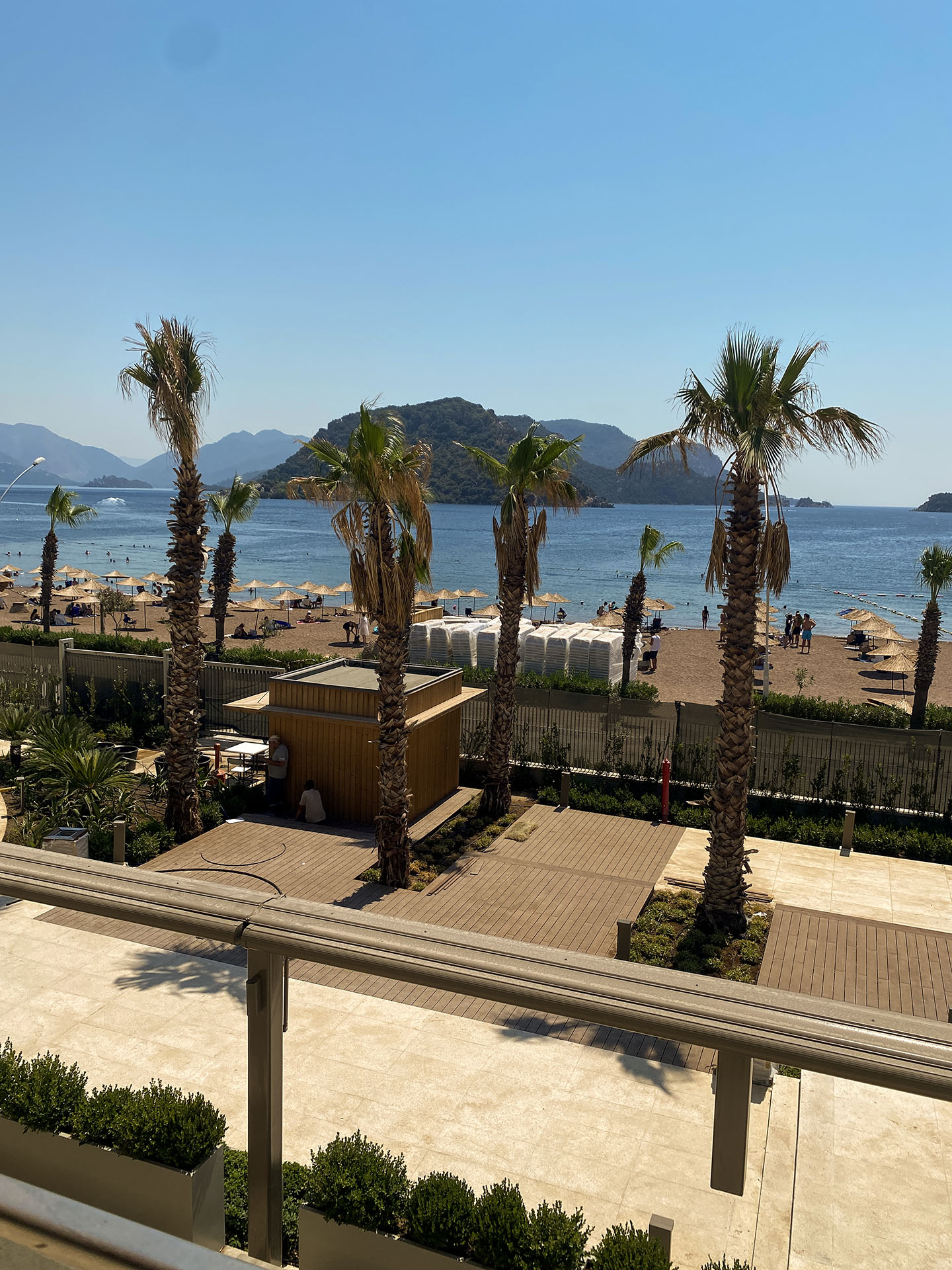 İş Bankası Eğitim ve Dinlenme Tesisi - Bambudeck Zemin Döşemesi