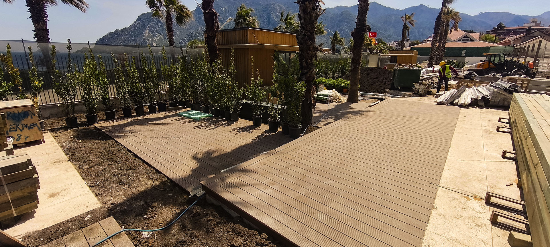 İş Bankası Eğitim ve Dinlenme Tesisi - Bambudeck Zemin Döşemesi