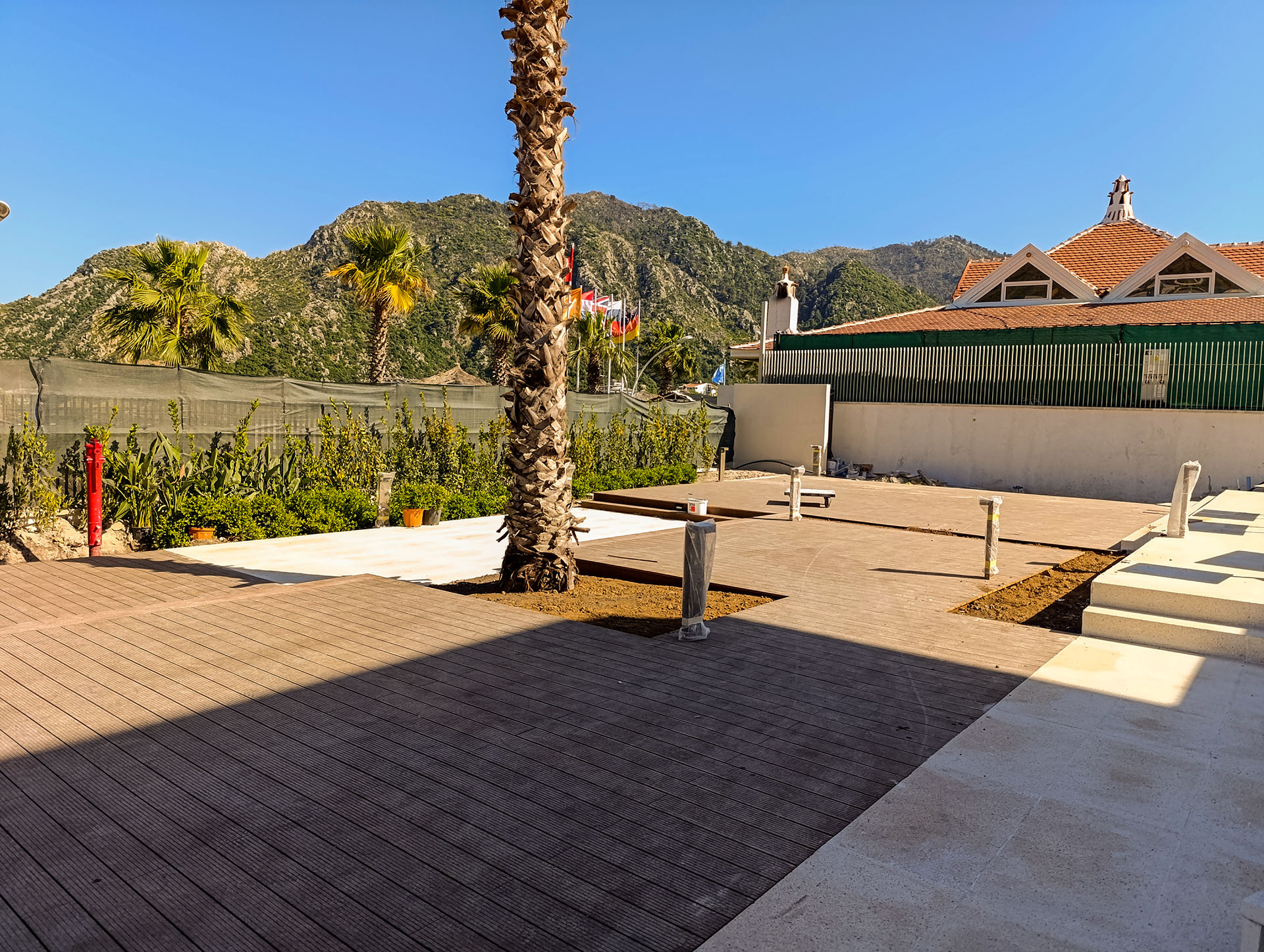 İş Bankası Eğitim ve Dinlenme Tesisi - Bambudeck Zemin Döşemesi