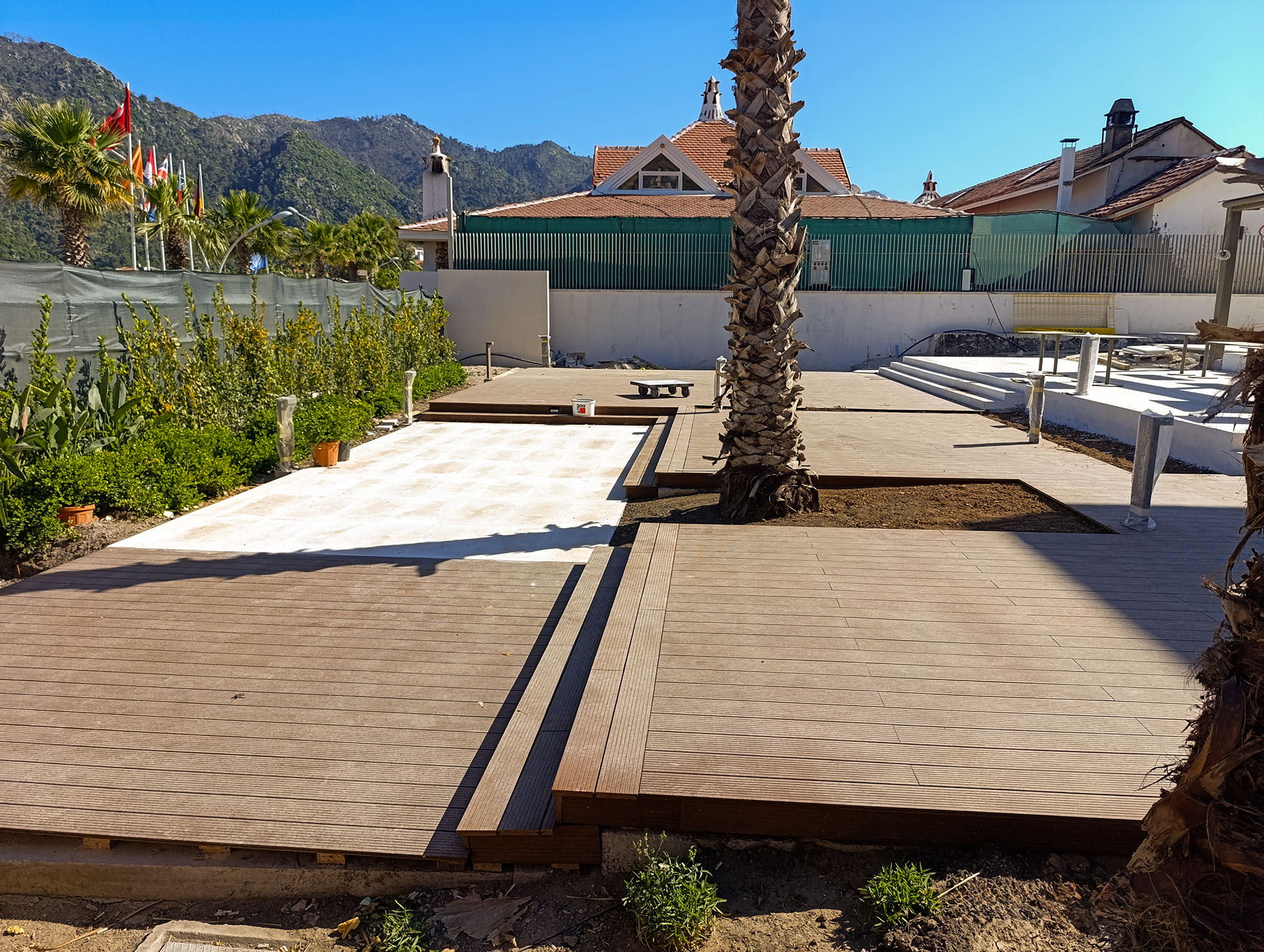 İş Bankası Eğitim ve Dinlenme Tesisi - Bambudeck Zemin Döşemesi