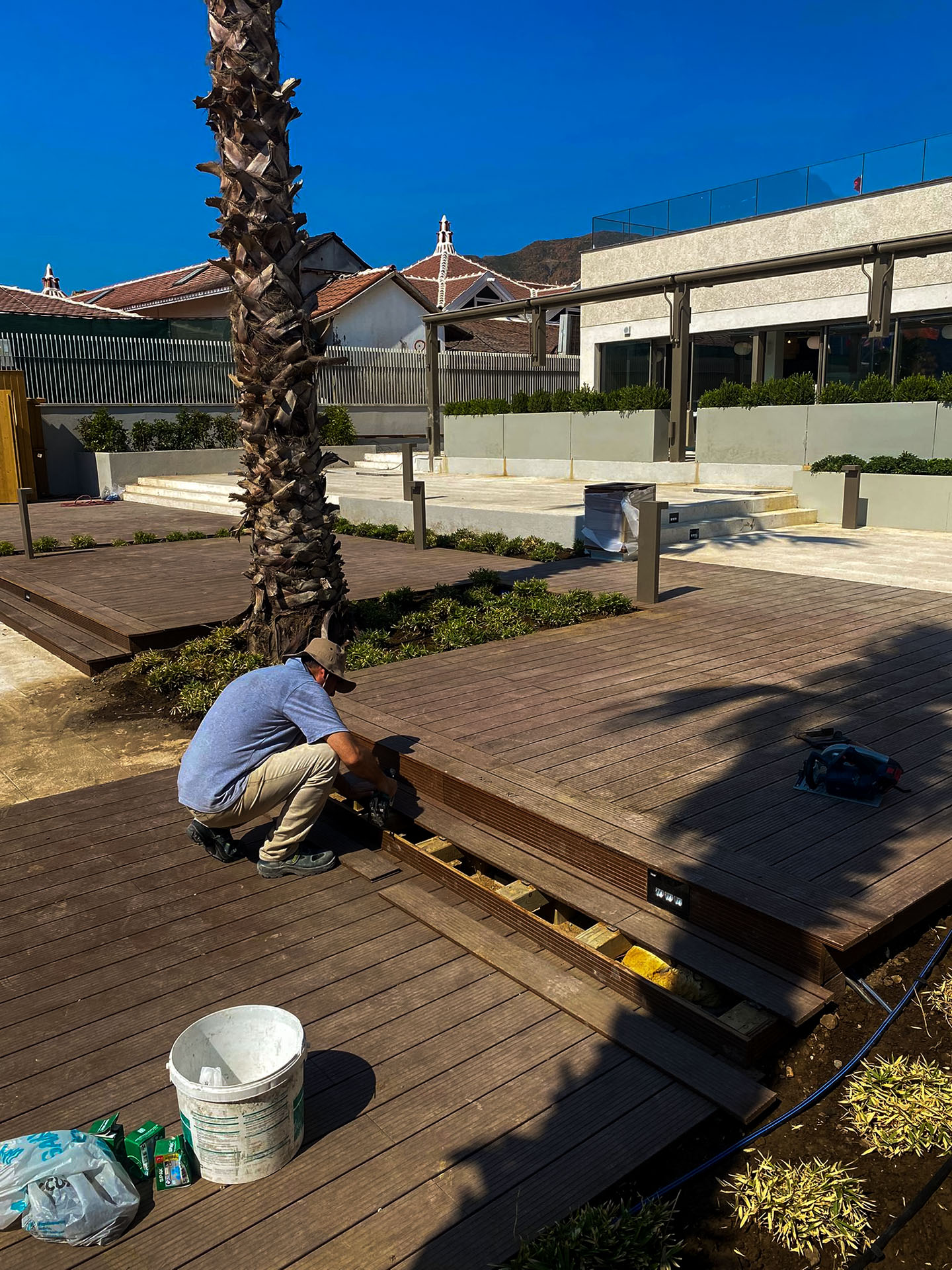 İş Bankası Eğitim ve Dinlenme Tesisi - Bambudeck Zemin Döşemesi