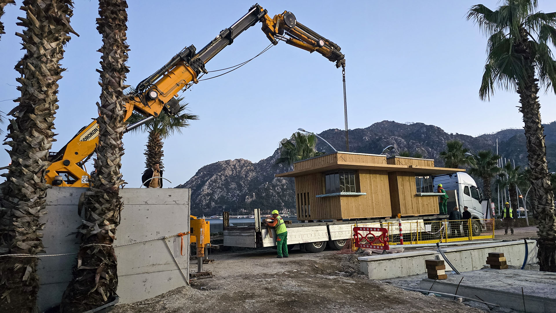 İş Bankası Eğitim ve Dinlenme Tesisi - Kiosk Strüktürleri