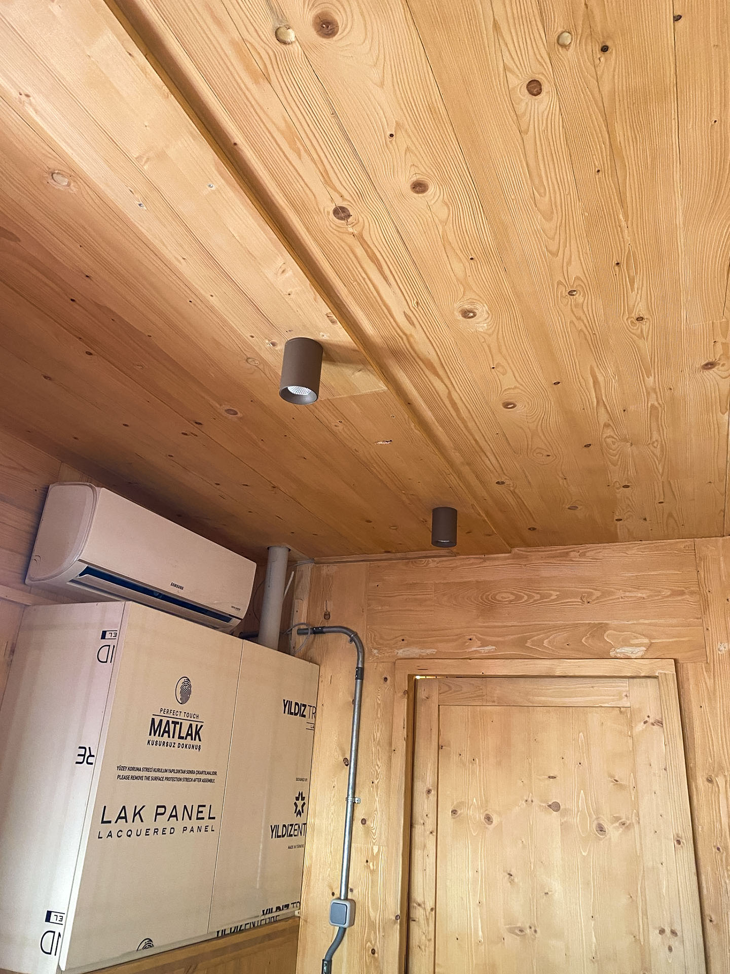 İş Bankası Eğitim ve Dinlenme Tesisi - Kiosk Strüktürleri