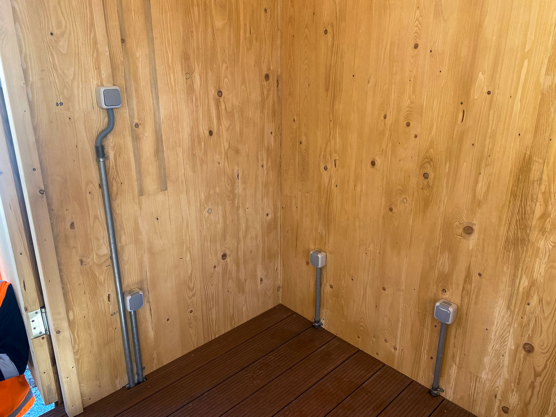 İş Bankası Eğitim ve Dinlenme Tesisi - Kiosk Strüktürleri