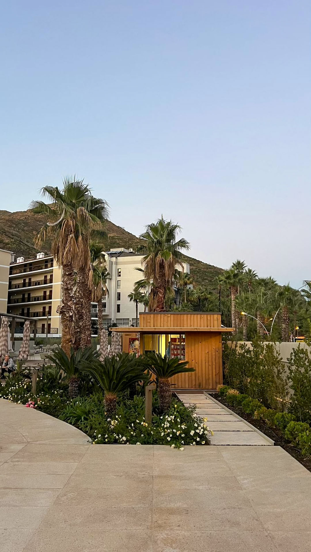 İş Bankası Eğitim ve Dinlenme Tesisi - Kiosk Strüktürleri