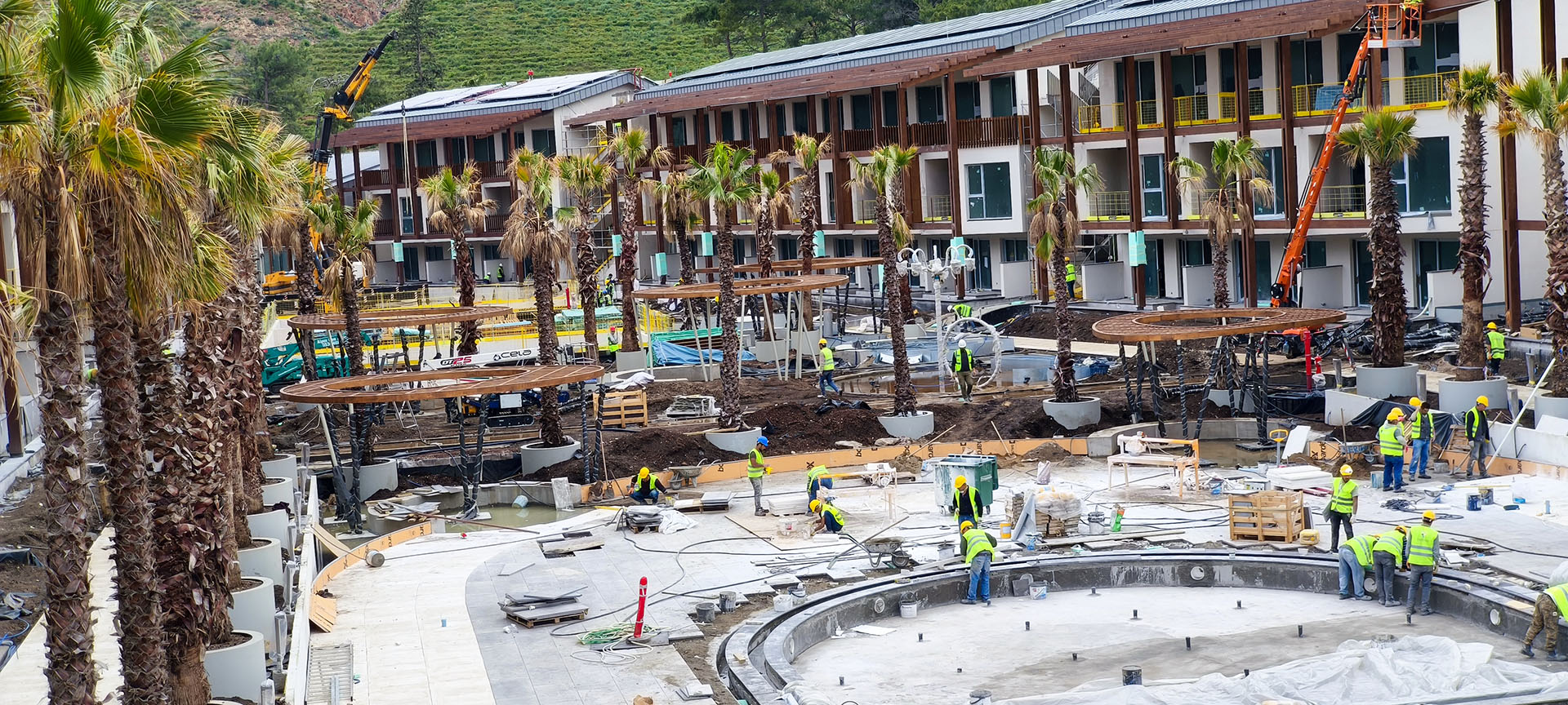 İş Bankası Eğitim ve Dinlenme Tesisi - Peyzaj Pergolaları