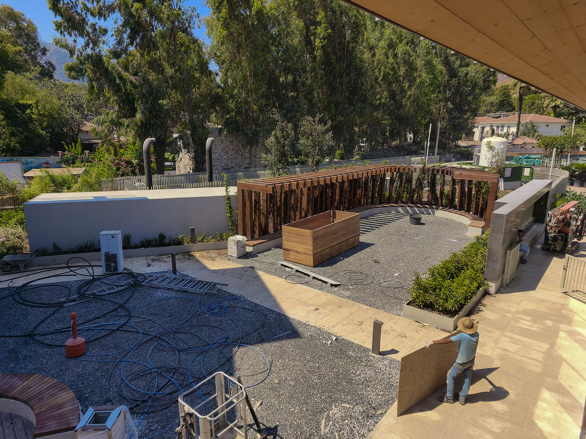 İş Bankası Eğitim ve Dinlenme Tesisi - Peyzaj Pergolaları