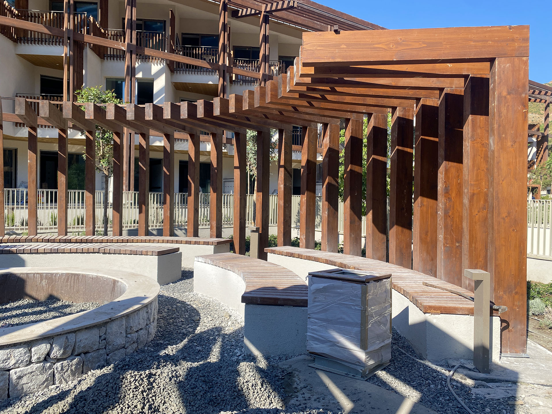 İş Bankası Eğitim ve Dinlenme Tesisi - Peyzaj Pergolaları