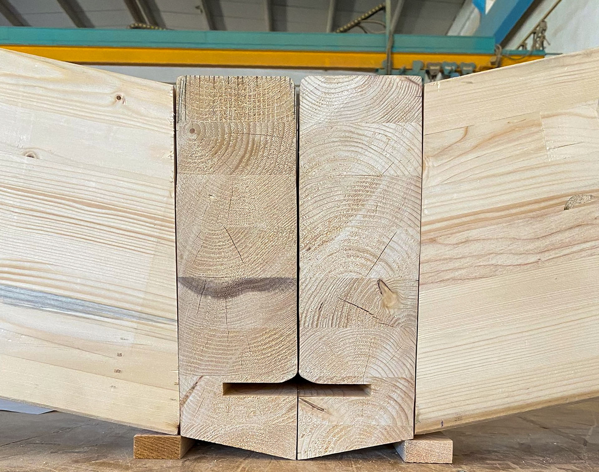 İş Bankası Eğitim ve Dinlenme Tesisi - Restoran Bloğu Ters Çatı Kanopi Strüktürü