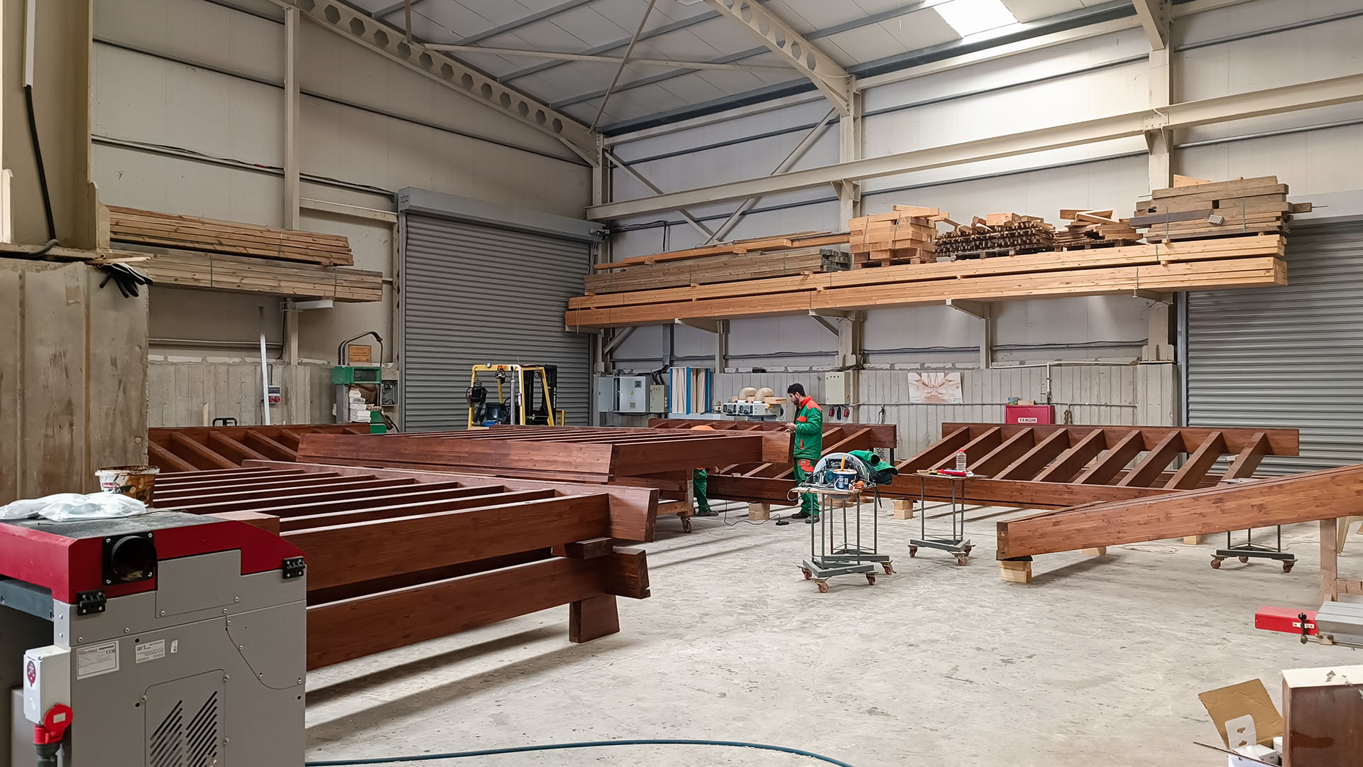 İş Bankası Eğitim ve Dinlenme Tesisi - Restoran Bloğu Ters Çatı Kanopi Strüktürü